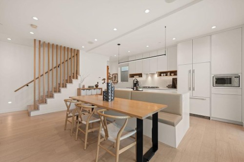 529 17Th Avenue E, Vancouver, BC 