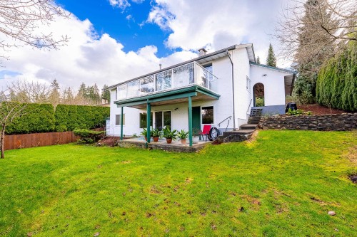 1063 Corona Crescent, Coquitlam, BC 