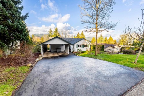 1063 Corona Crescent, Coquitlam, BC 