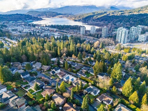 1063 Corona Crescent, Coquitlam, BC 