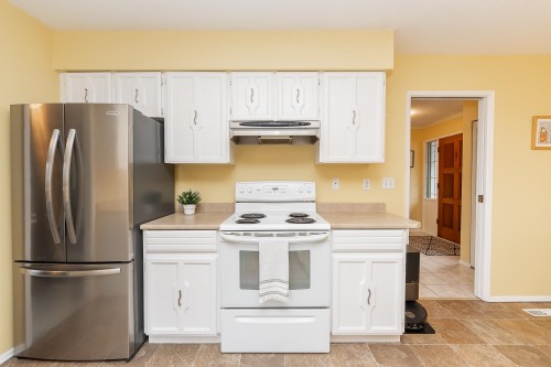 1063 Corona Crescent, Coquitlam, BC 