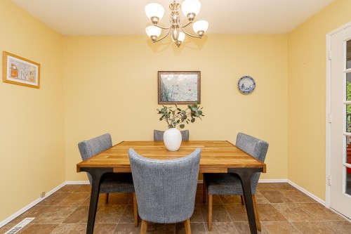 1063 Corona Crescent, Coquitlam, BC 