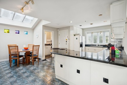 2085 Qualicum Drive, Vancouver, BC 