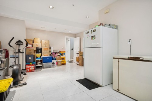 2085 Qualicum Drive, Vancouver, BC 