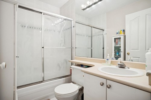 2085 Qualicum Drive, Vancouver, BC 