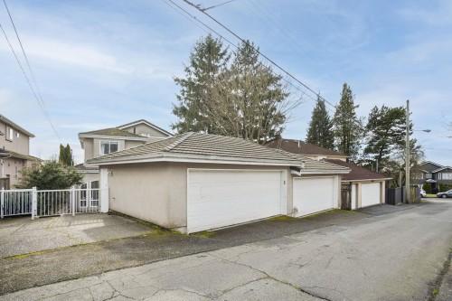 2085 Qualicum Drive, Vancouver, BC 