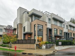 120-2035 Glenaire Drive  North Vancouver, BC V7P 1Y2