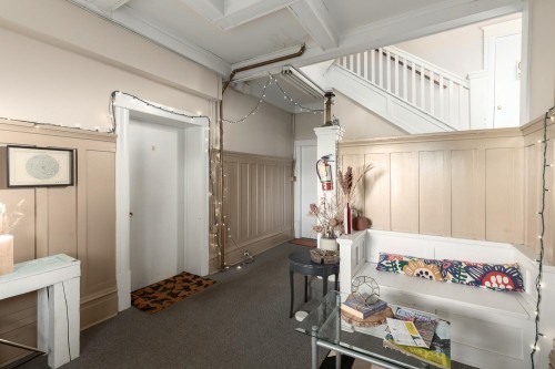 236 12Th Avenue W, Vancouver, BC 