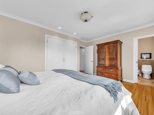 1202 Bracknell Crescent, North Vancouver, BC 