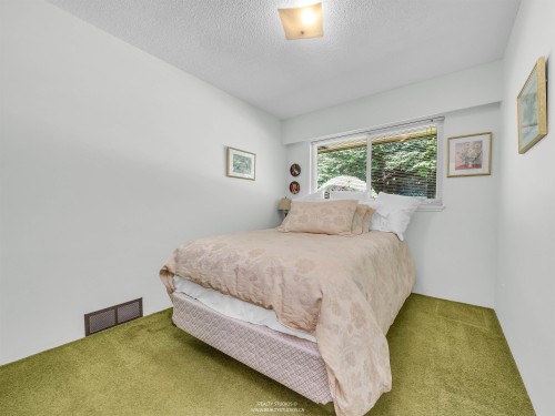 1202 Bracknell Crescent, North Vancouver, BC 