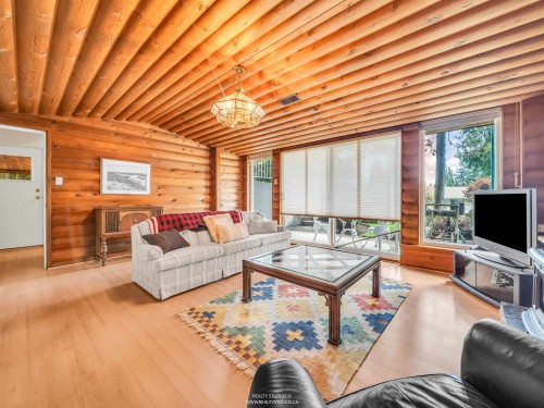 1202 Bracknell Crescent, North Vancouver, BC 