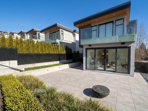 598 Arthur Erickson Place, West Vancouver, BC 