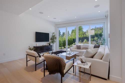 598 Arthur Erickson Place, West Vancouver, BC 