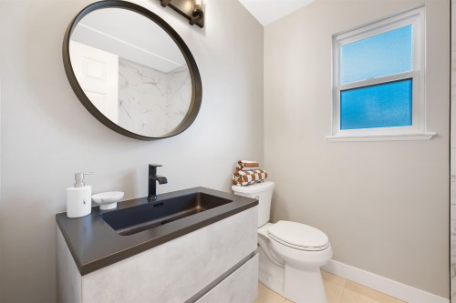 65 Ellesmere Avenue, Burnaby, BC 