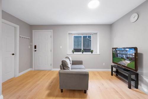 65 Ellesmere Avenue, Burnaby, BC 