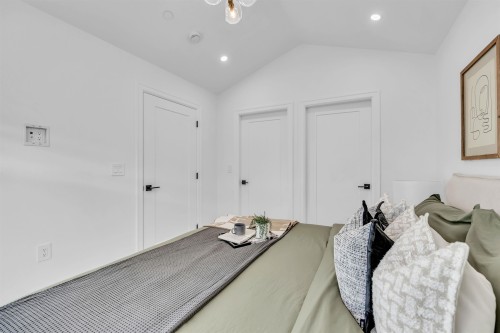 2153 20Th Avenue E, Vancouver, BC 