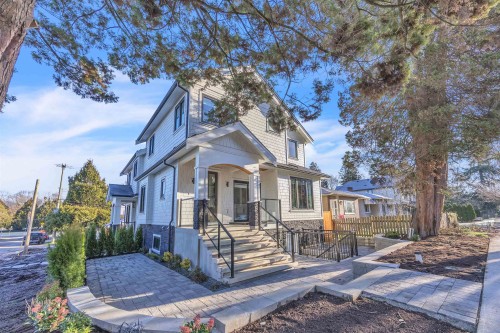 2153 20Th Avenue E, Vancouver, BC 