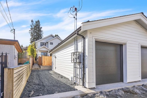 2153 20Th Avenue E, Vancouver, BC 