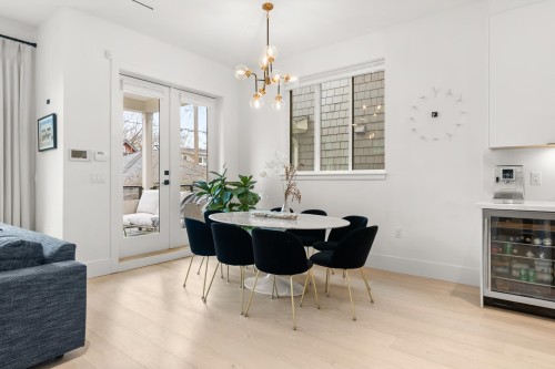 3123 16Th Avenue W, Vancouver, BC 