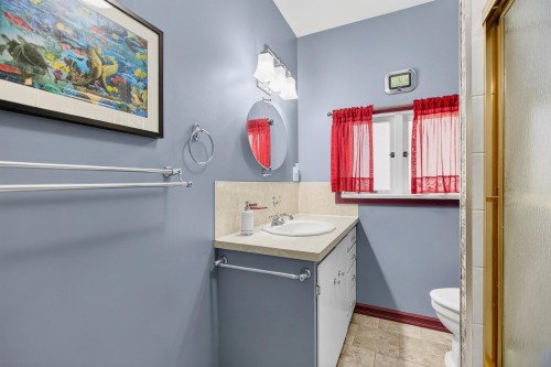 2284 45Th Avenue E, Vancouver, BC 