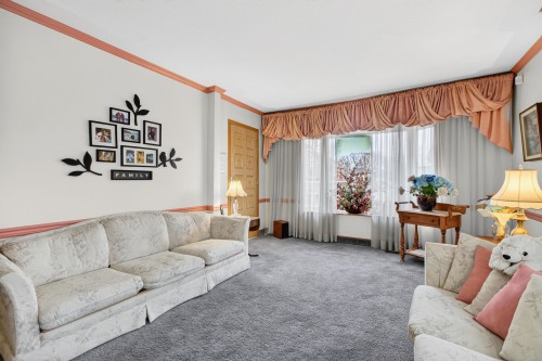 2284 45Th Avenue E, Vancouver, BC 