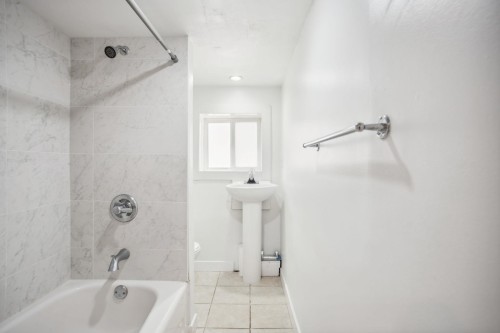 3617 Adanac Street, Vancouver, BC 