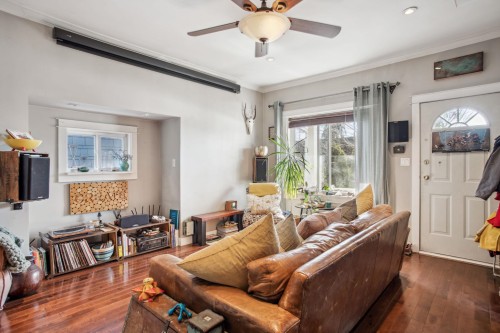 3617 Adanac Street, Vancouver, BC 