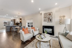 10-7691 Bridge Street  Richmond, BC V6Y 2S6