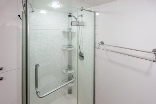 2103 Keith Road W, North Vancouver, BC 