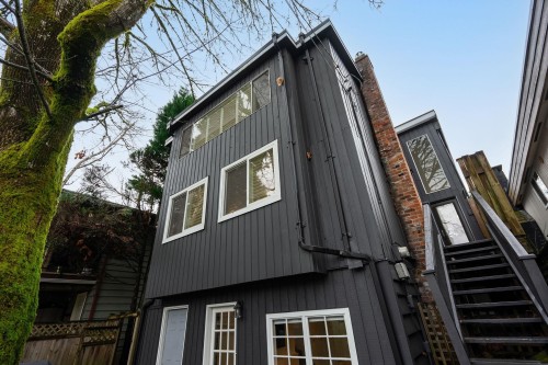 2103 Keith Road W, North Vancouver, BC 