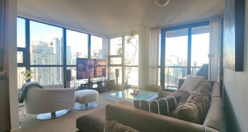 909 Mainland Street, Vancouver, BC 