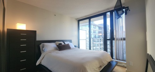 909 Mainland Street, Vancouver, BC 