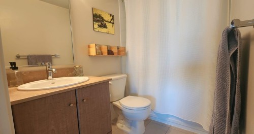 909 Mainland Street, Vancouver, BC 