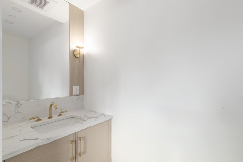 464 17Th Avenue E, Vancouver, BC 