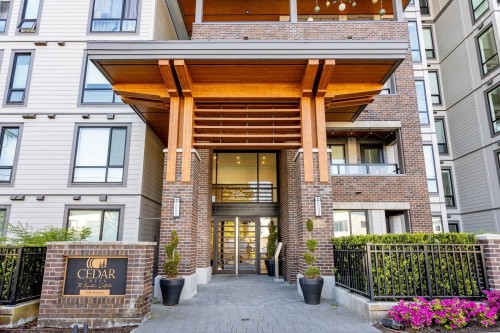 106-7599 15th Street  Burnaby, BC V3N 0H9