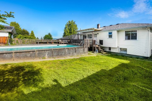 822 4Th Street E, North Vancouver, BC 