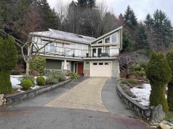 830 Bayview Heights Road  Gibsons, BC V0N 1V8