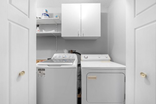 479 29Th Street E, North Vancouver, BC 