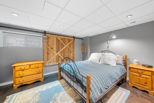 479 29Th Street E, North Vancouver, BC 