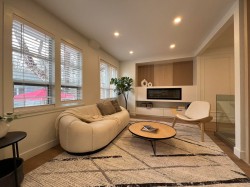 3534 17th Avenue W Vancouver, BC V6S 1A1