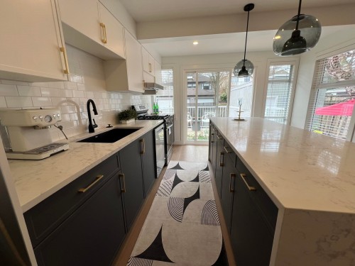 3534 17Th Avenue W, Vancouver, BC 