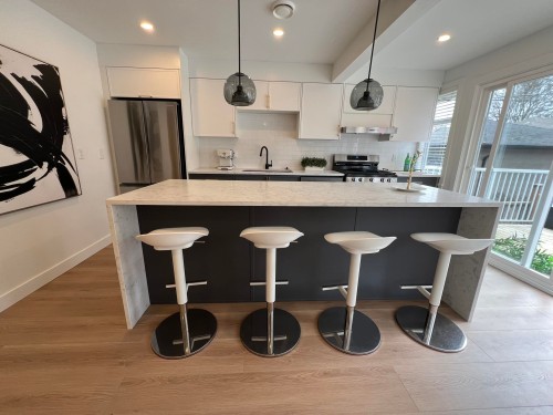 3534 17Th Avenue W, Vancouver, BC 