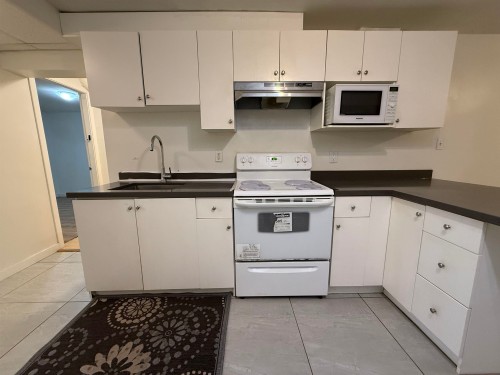 5828 Kerr Street, Vancouver, BC 