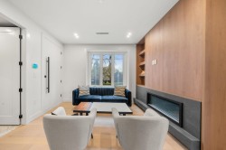 3483 Adanac Street  Vancouver, BC V5K 4P4