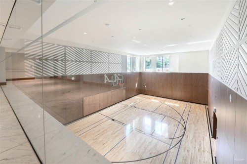 601-8800 Hazelbridge Way, Richmond, BC 