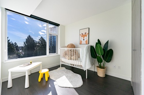 601-8800 Hazelbridge Way, Richmond, BC 