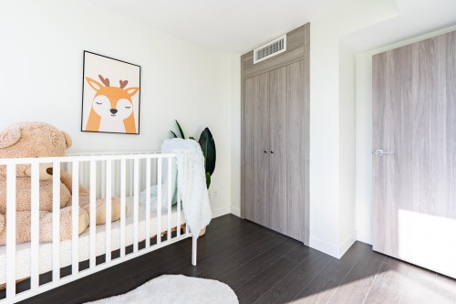 601-8800 Hazelbridge Way, Richmond, BC 