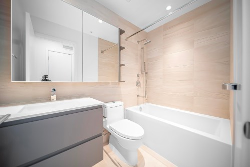 1106-6200 Minoru Boulevard, Richmond, BC 