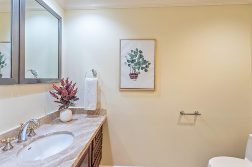 8480 Sunnywood Drive, Richmond, BC 