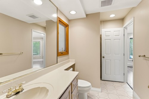 8480 Sunnywood Drive, Richmond, BC 